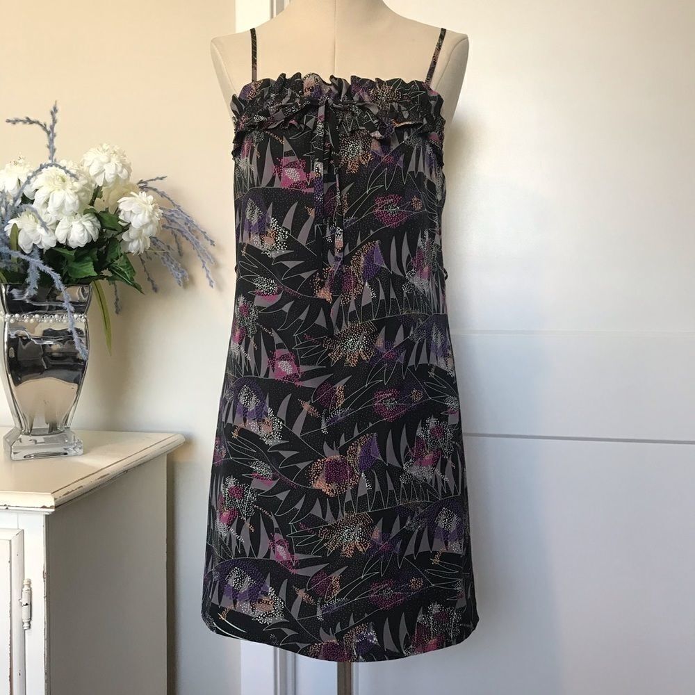 JONESYย SatinโRuffleโSleevelessโKnee Length Floralโ SlipโDressโXS